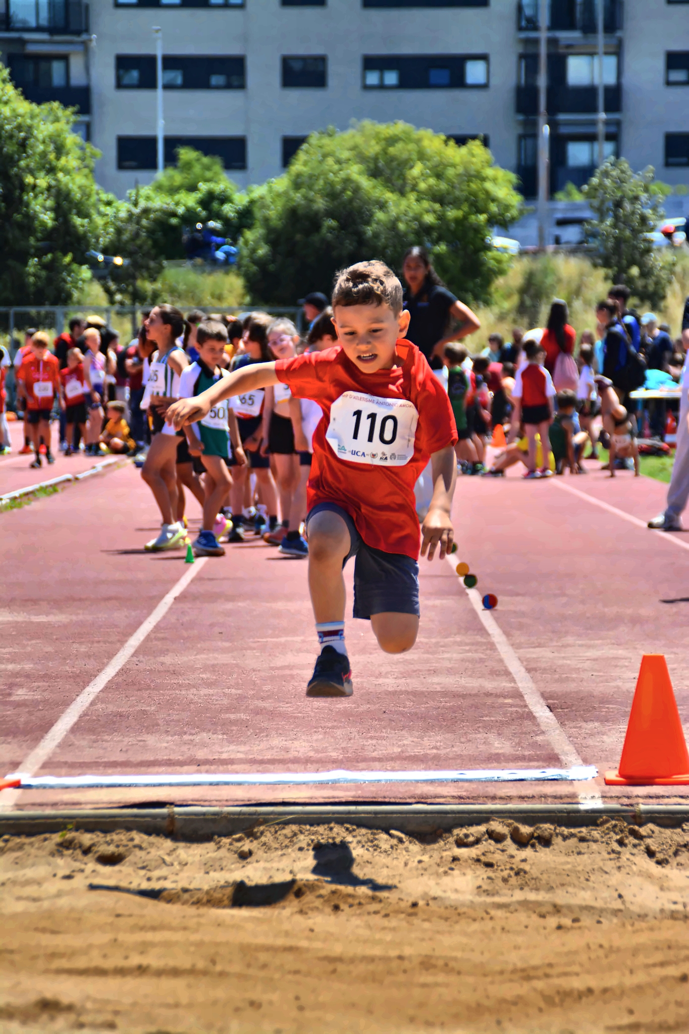 Club Atletisme Badalona - Escola